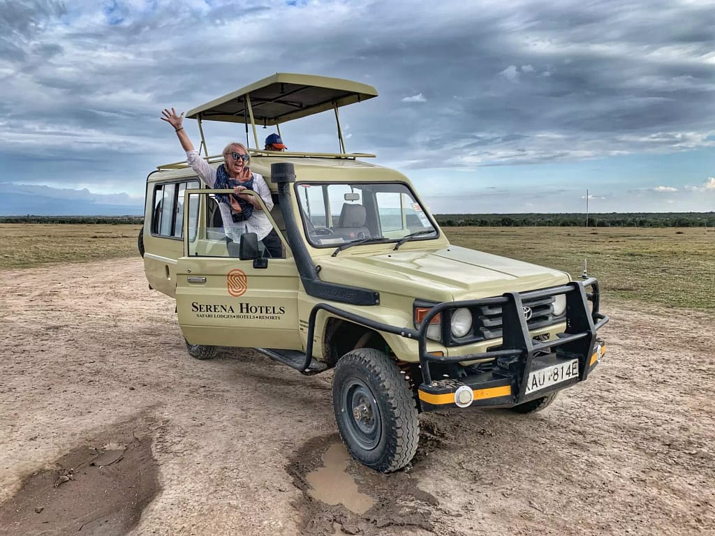 Private Safari vehicle cruise on the Kenya Safari Trip