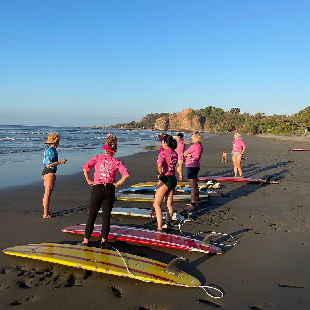 El Salvador Surf Camp - Surf Sister