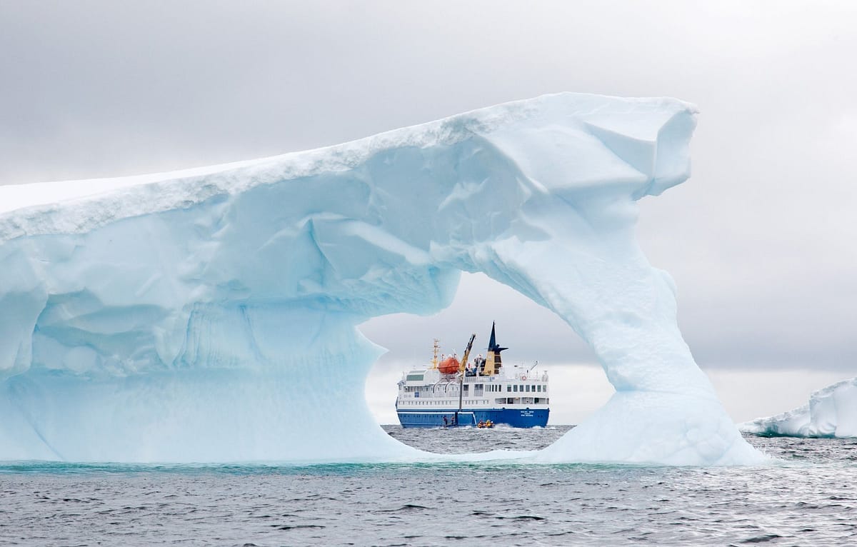 Ocean Nova - Antarctica Cruise & Fly